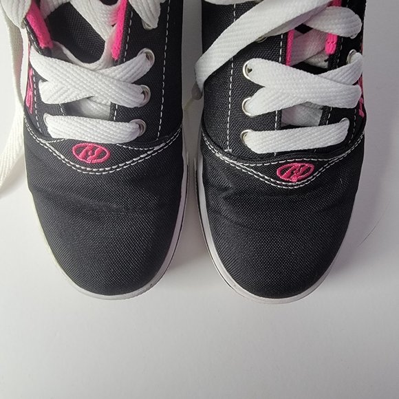 Black And Pink Heelys - Picture 8 of 8